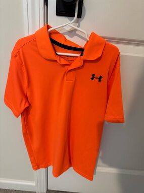 Under Armour Bright Orange Short-Sleeve Polo with Black Logo youth medium